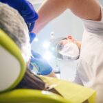 Un zambet ingrijit incepe cu o decizie luata corect