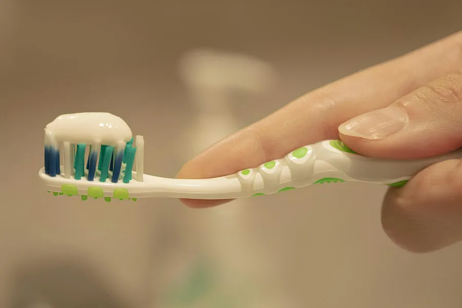 proper tooth brushing technique